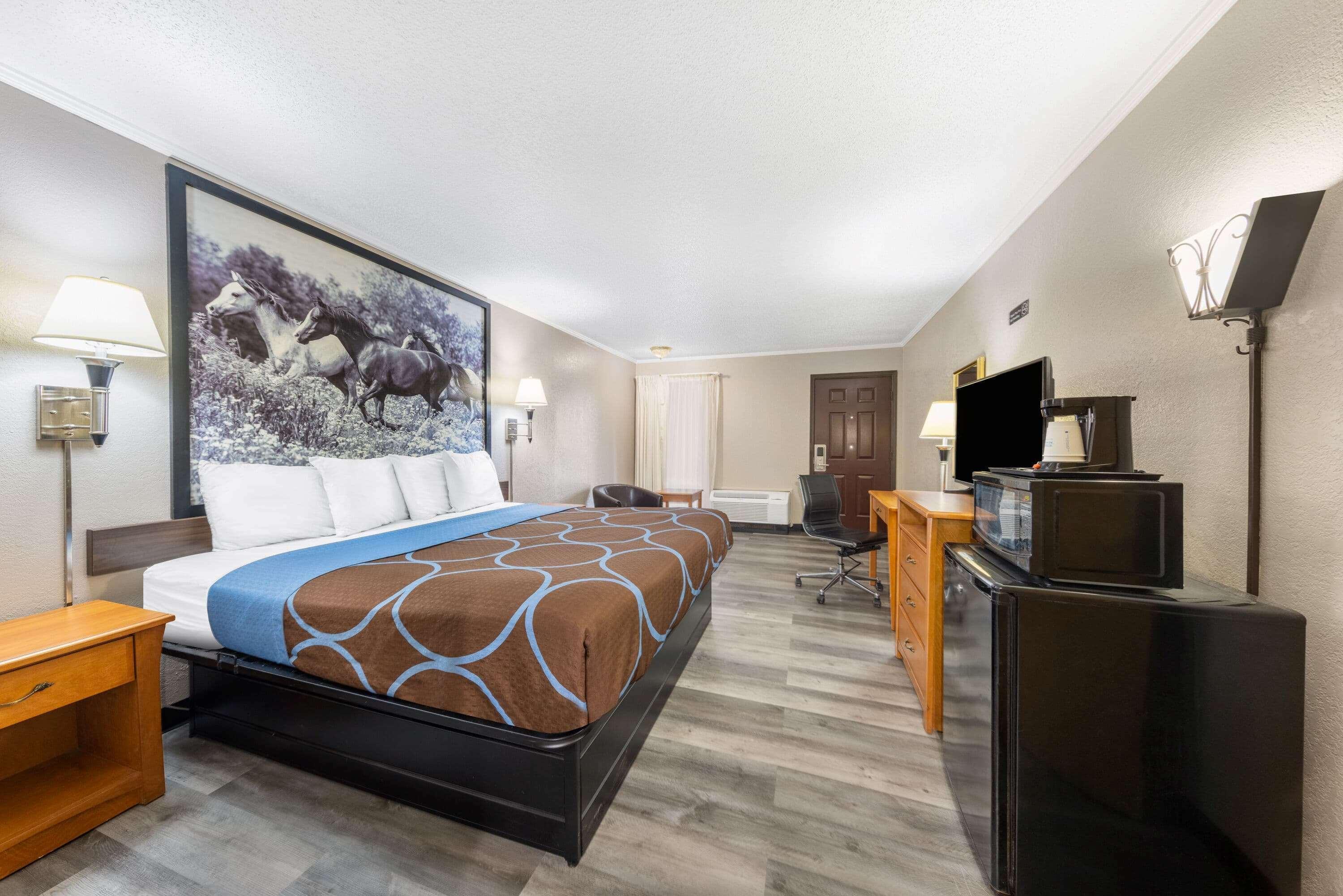 Super 8 By Wyndham Kansas City Airport North מראה חיצוני תמונה